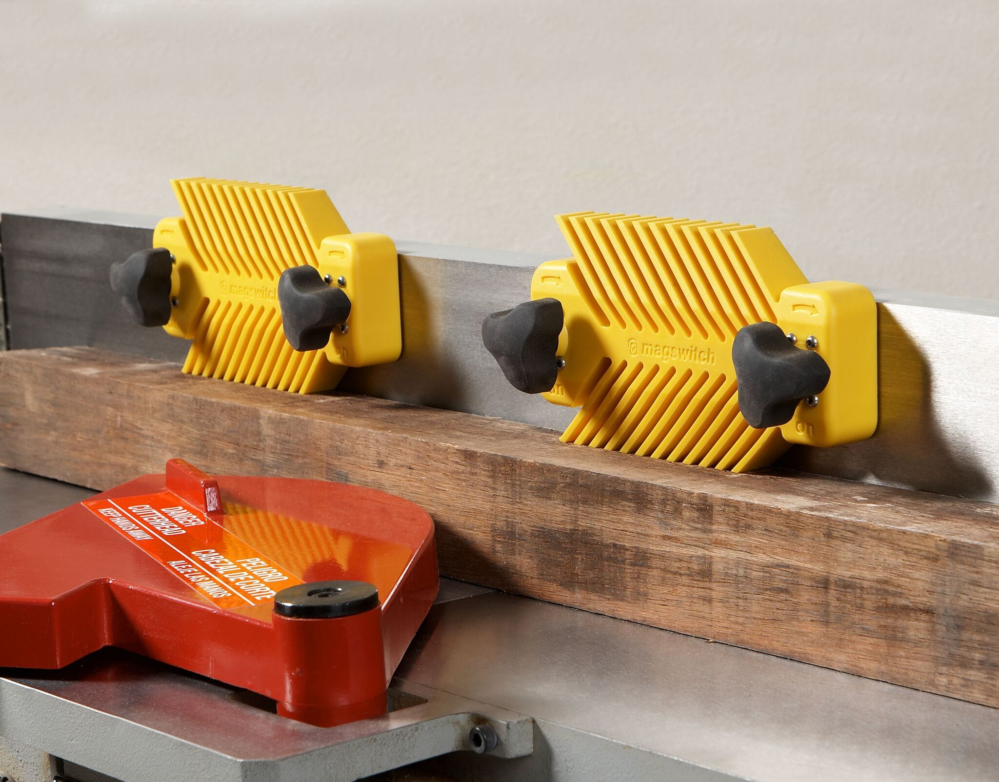 Magswitch dobbelsidig featherbord/påtrykker