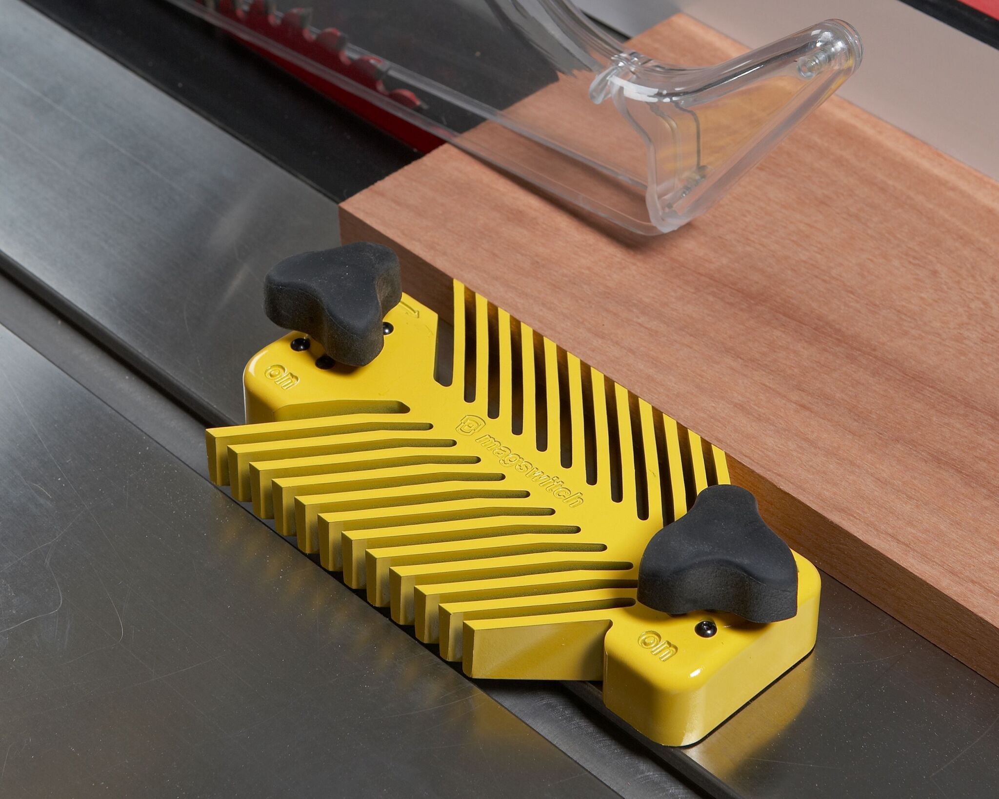 Magswitch dobbelsidig featherbord/påtrykker